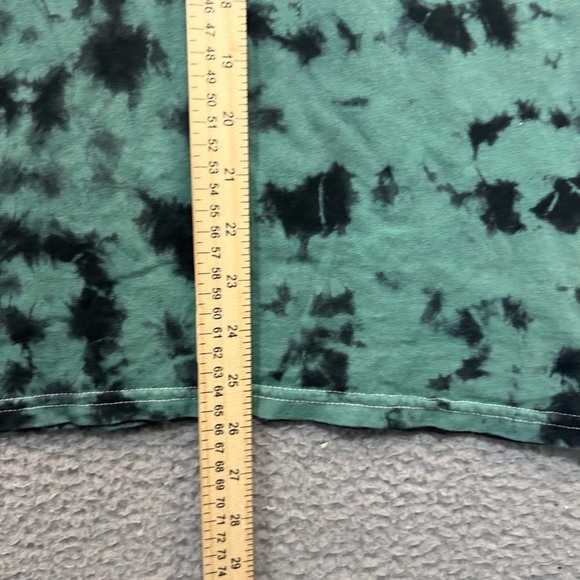 Alice Wonderland T-Shirt Womens  Size Small Tee Shirt All In Big Chris Art - Picture 4 of 6